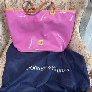 Orchid Dooney Bourke leisure shopper tote